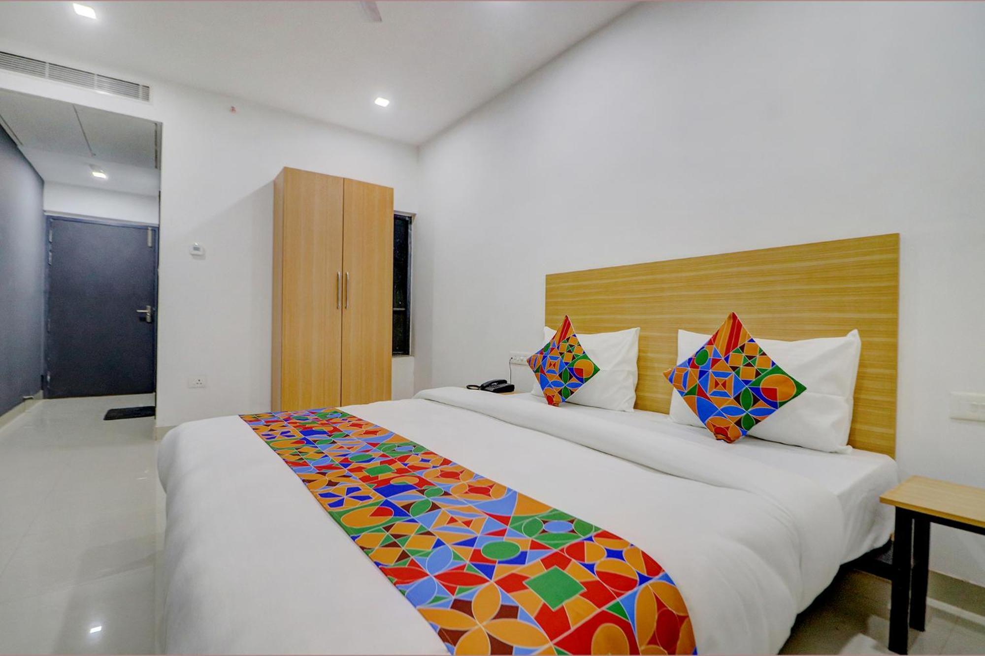 Fabhotel Premium Kashi พาราณสี ภายนอก รูปภาพ