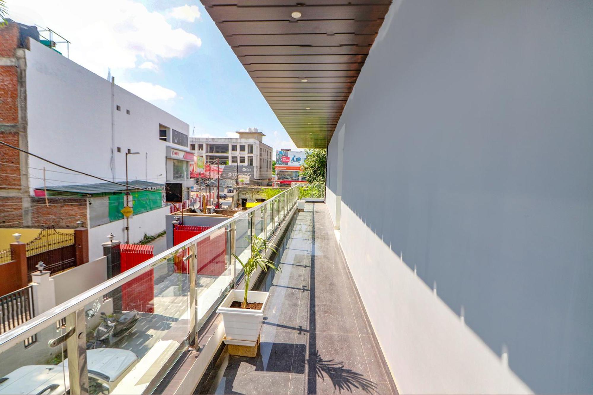 Fabhotel Premium Kashi พาราณสี ภายนอก รูปภาพ