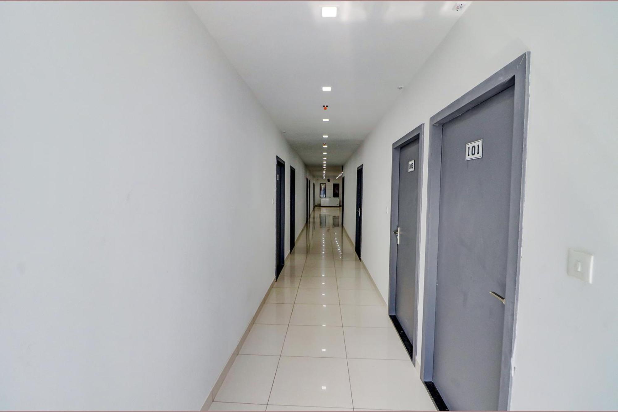 Fabhotel Premium Kashi พาราณสี ภายนอก รูปภาพ