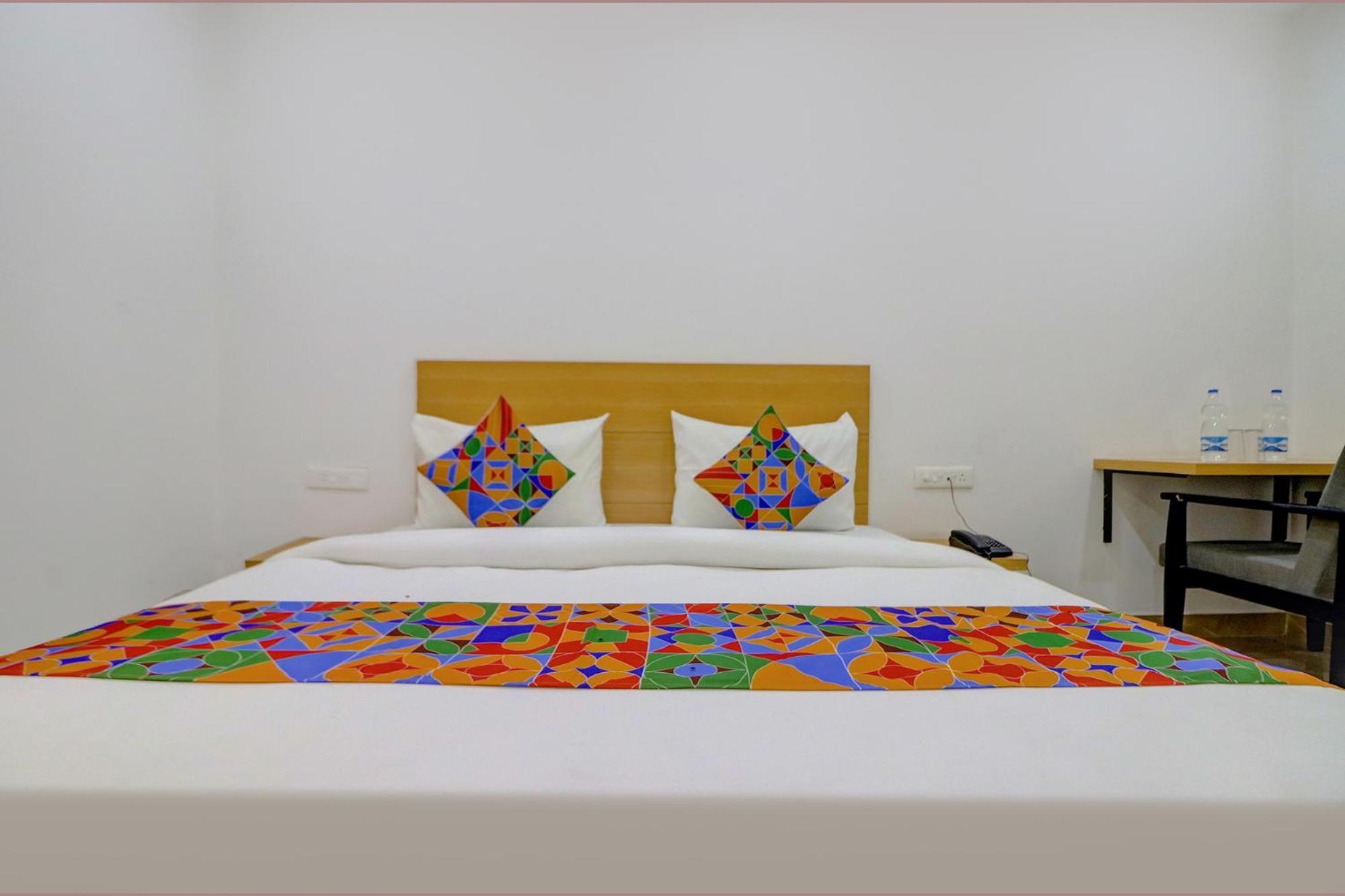 Fabhotel Premium Kashi พาราณสี ภายนอก รูปภาพ